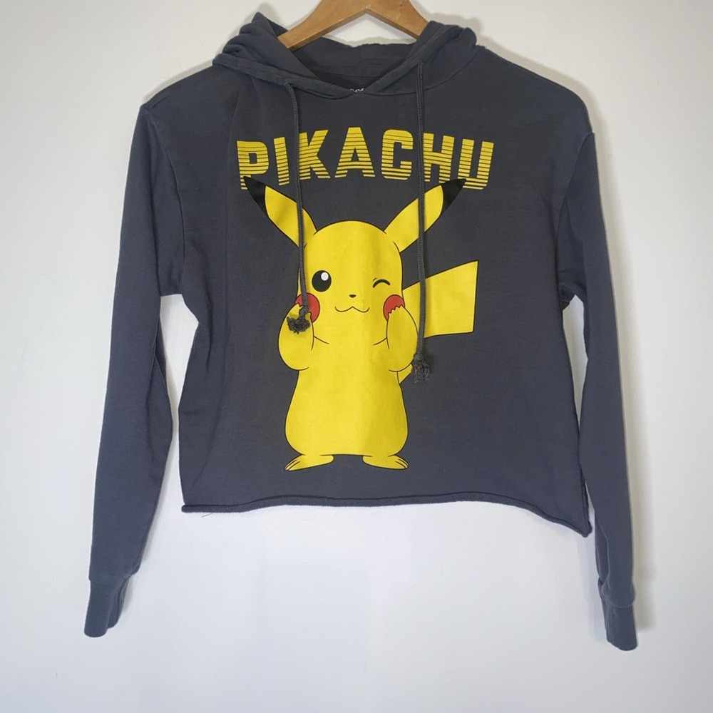 Pokemon Pikachu Cropped Hoodie Womens Medium Graphic Anime Sweatshirt